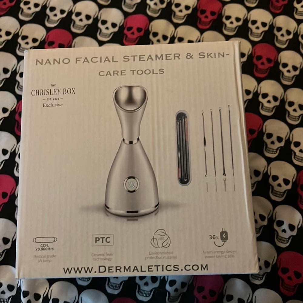 BRAND NEW nano facial steamer - the Chrisley box exclusive